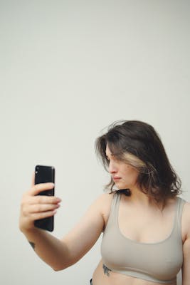 Sophie, 29